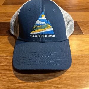 The North Face Trucker Hat